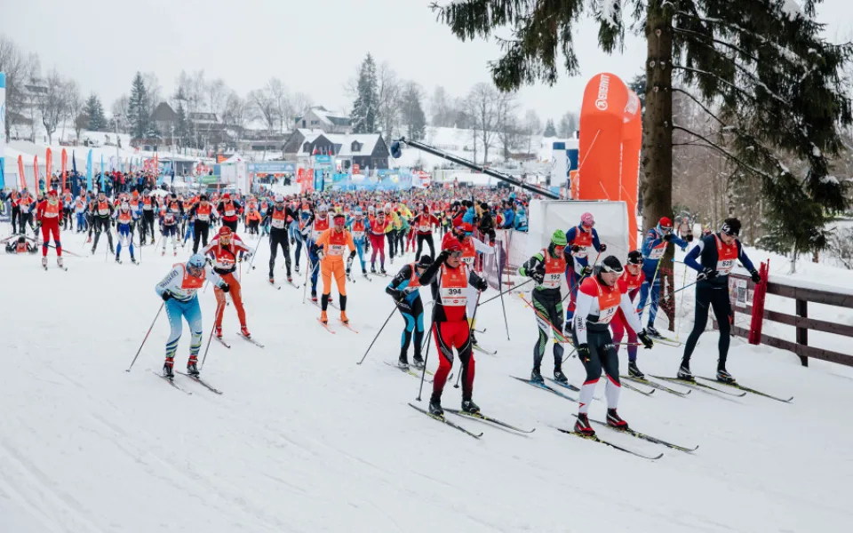 Stadion v Bedřichově je dějištěm mnoha sportovních akcí.
