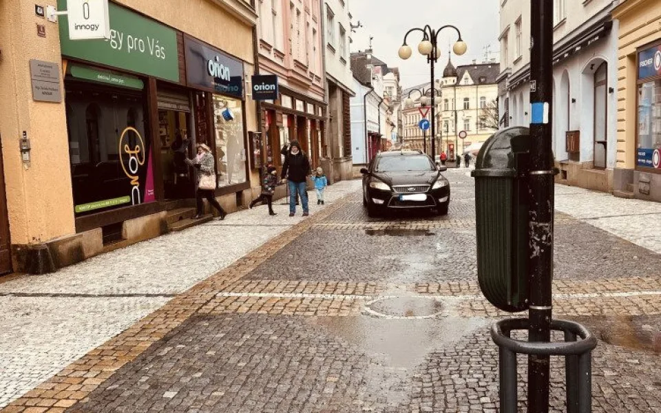 Konec vjezdu do pěších zón. Město Jablonec postaví zábrany