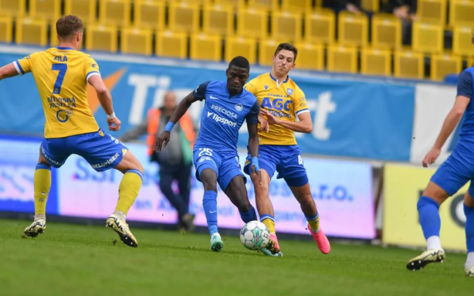 Slovan míří pod Ještěd s porážkou. Teplice v lize nadále bodují