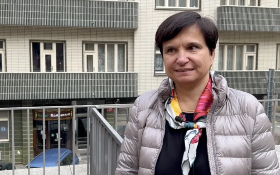 Banky by měly ustoupit od hlasového ověřování identity svých klientů, říká vědkyně Barbara Zitová