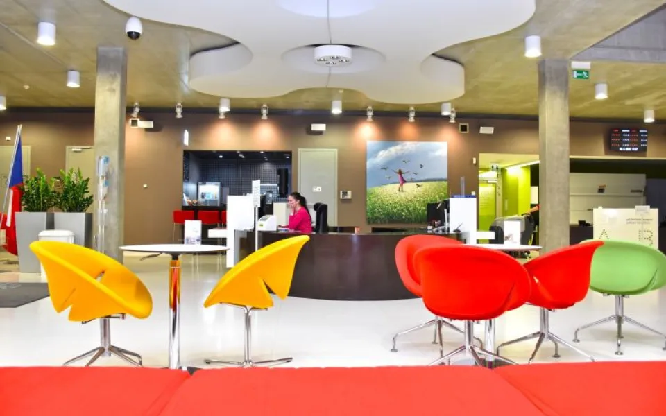 Protonové centrum pacientům pomáhá i s nádory krčních mandlí