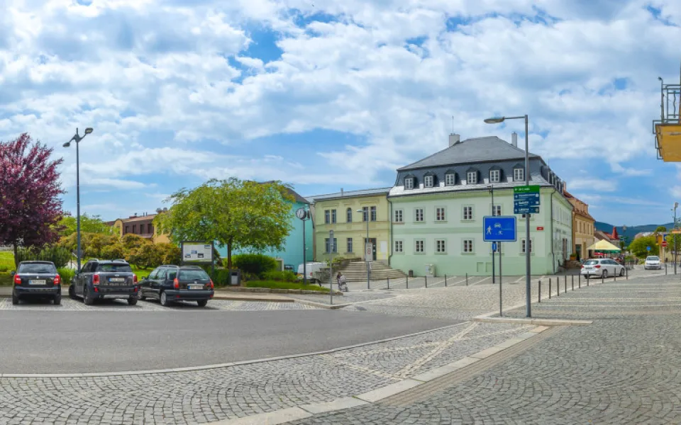 Hrádek nad Nisou.