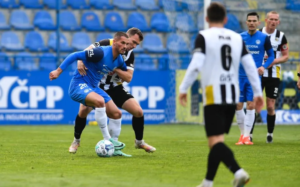 Slovan v boji o poháry ztratil. S Hradcem uhrál U Nisy bezbrankovou remízu
