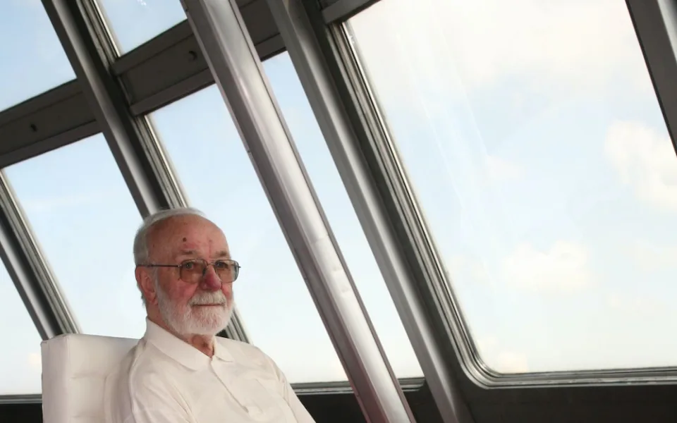 Zemřel architekt Otakar Binar, autor interiéru na Ještědu nebo kina v Doksech