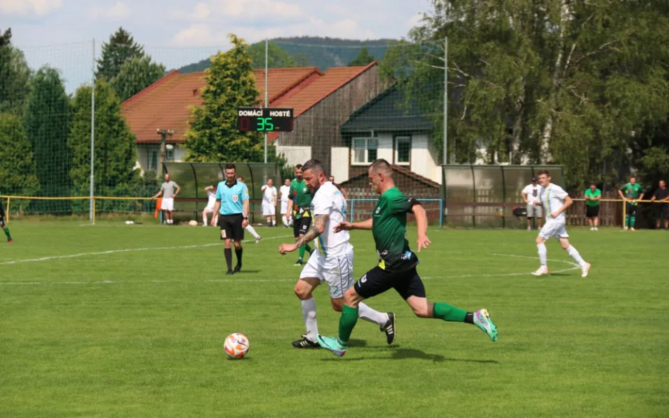 Liberecká třetí třída: Bulovka se v posledním kole utká v přímém souboji o postup s Vískou