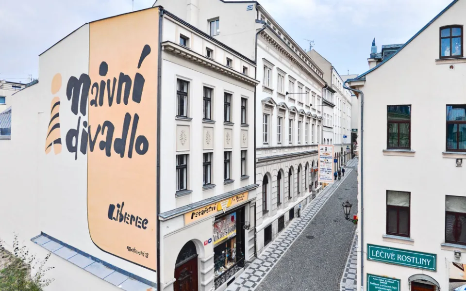 Naivní divadlo vstupuje do 75. sezóny. Připravuje představení o Jizerské 50 a znovu bude i Mateřinka