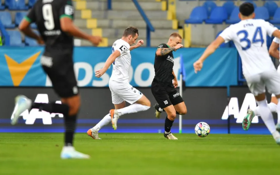Slovan remizoval s Bohemians 2:2. O vítězný gól domácí připravil ofsajd