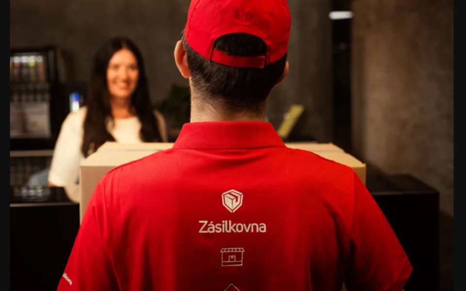 Klienti Zásilkovny se po roce dočkali zásilek, které uvízly v depu u Liberce