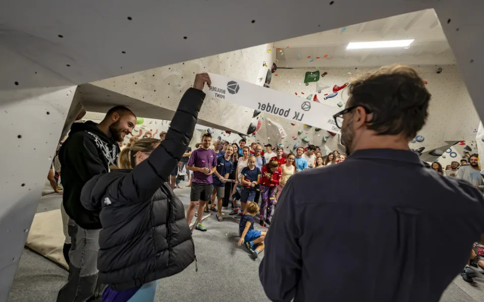 Boulderistka Jana Švecová otevřela novou lezeckou halu v Liberci