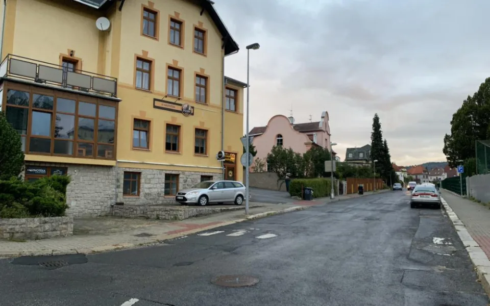 Svojsíkova a okolní ulice se dočkají finálního dokončení. Město hledá stavební firmu