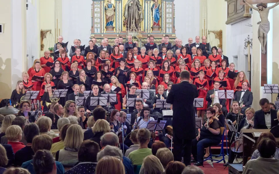 Koncert pěveckého sboru Ještěd. V neděli vystoupí v chrastavském kostele