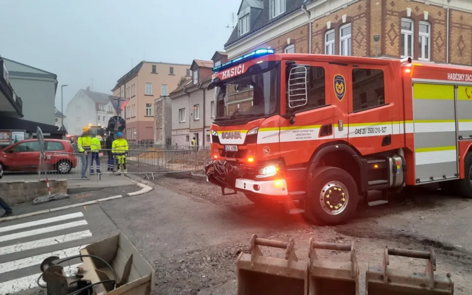 Kvůli poškozenému plynovodu museli v Jablonci nad Nisou evakuovat 34 lidí