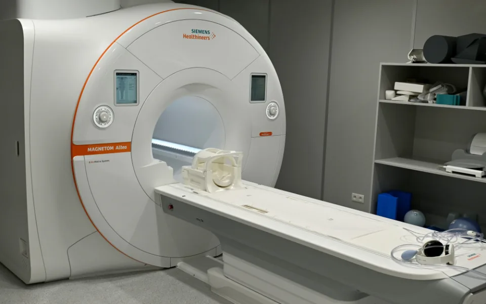 Pacientům v Liberci se zkrátí čekací lhůta na magnetickou rezonanci. Vyšetření bude možné absolvovat i v sobotu