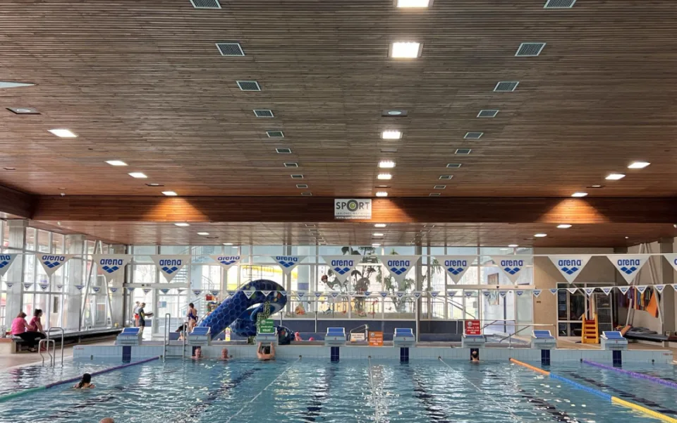 Jablonecký bazén je skvělou relaxační i sportovní alternativou