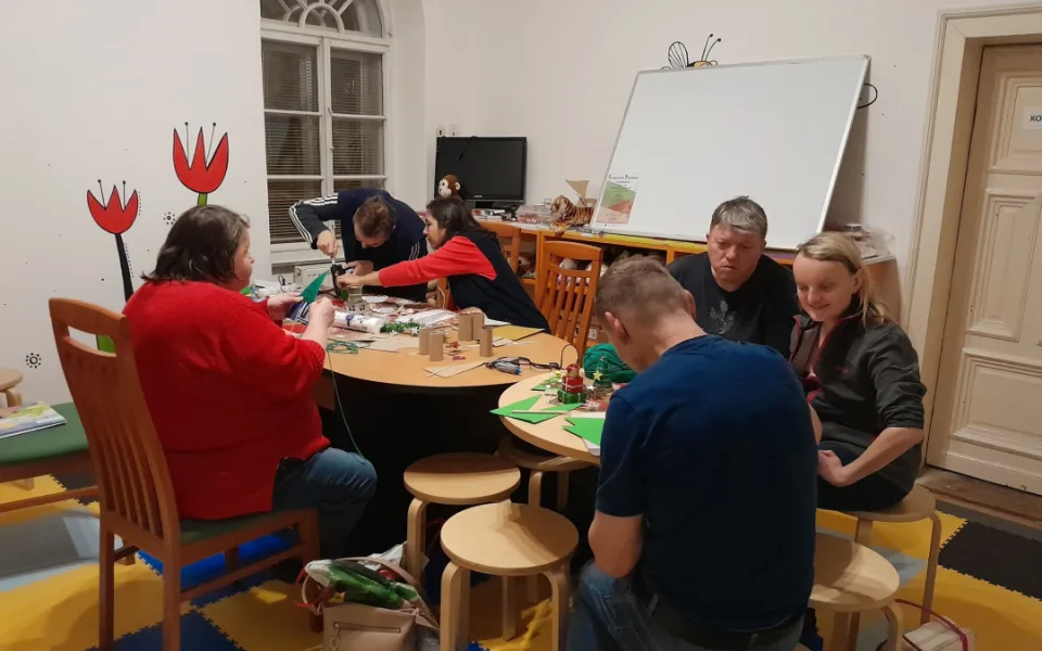 Tvořivá dílna Sdružení TULIPAN v komunitním centru v Českém Dubu