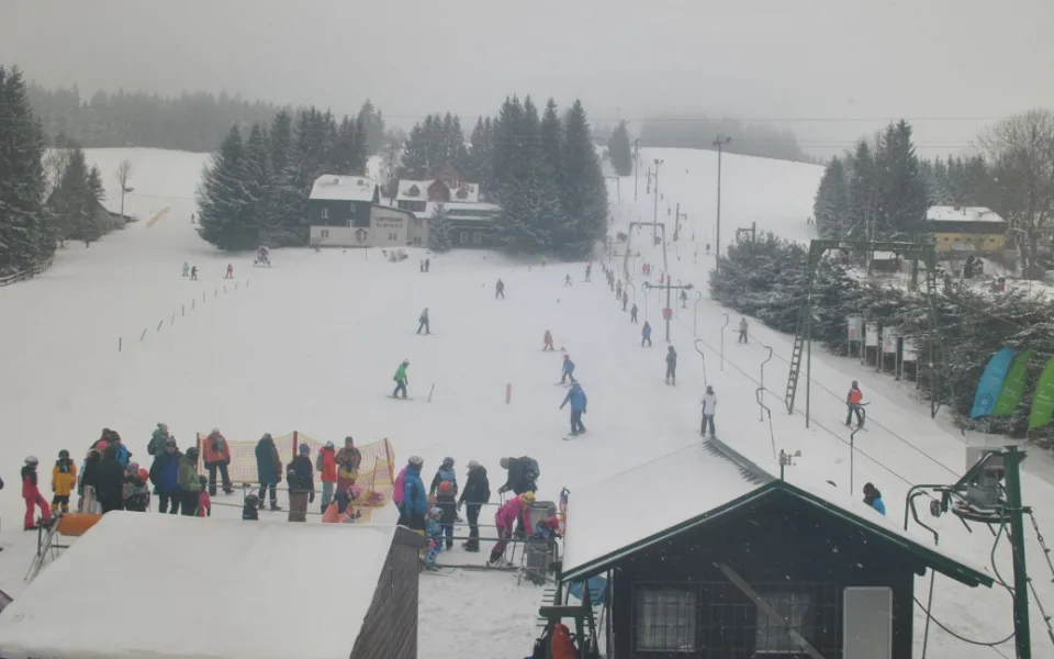 Bedřichovu se nelíbí podmínky spolupráce navržené developery ohledně skiareálu