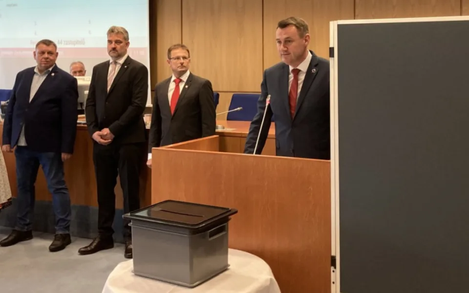 Hejtman Libereckého kraje Martin Půta během ustavujícího zastupitelstva v říjnu 2024