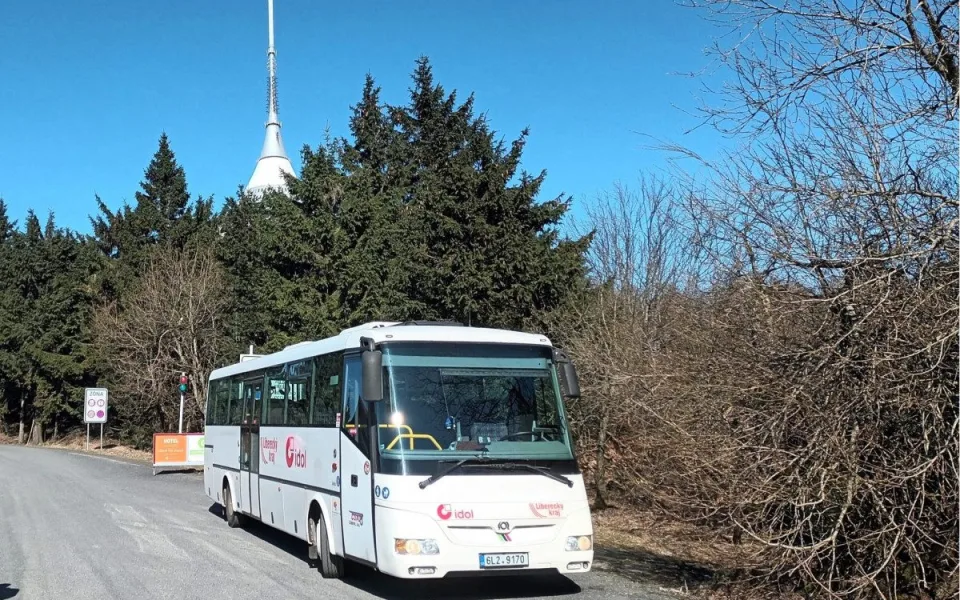 Autobusová linka na Ještěd začne znovu jezdit v sobotu 5. dubna