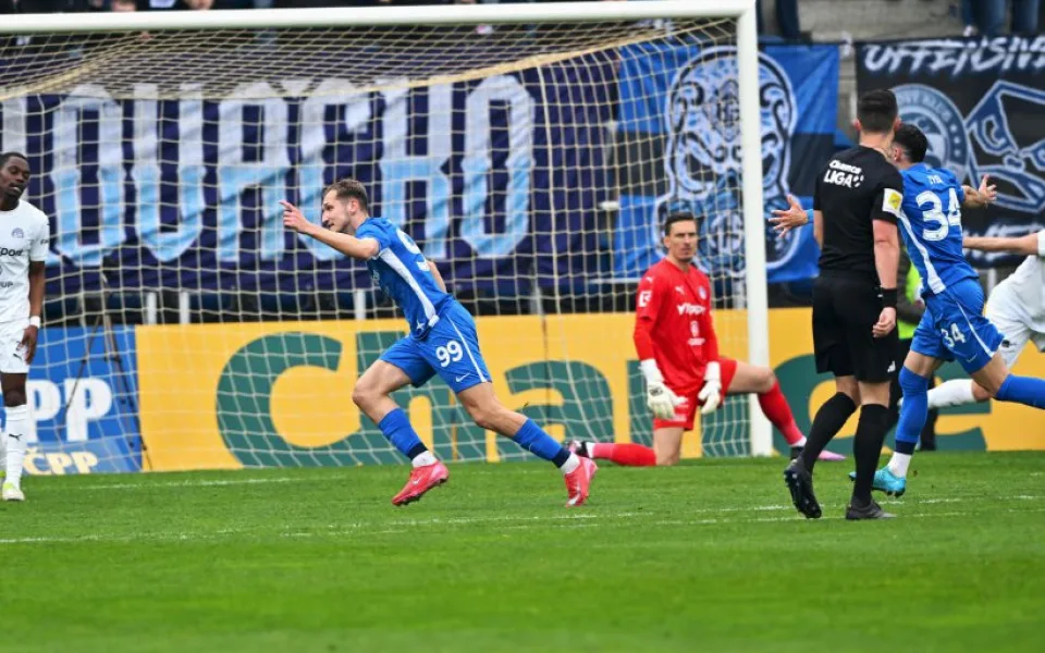 Slovan porazil Slovácko 4:0 o výhře rozhodl už v prvním poločase