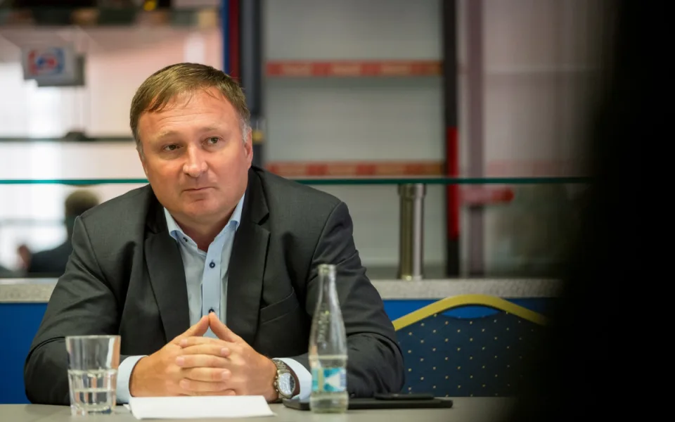 Kandidátku vládní koalice Spolu, ve které se spojila ODS, KDU-ČSL a TOP 09, povede v Libereckém kraji do sněmovních voleb poslanec a bývalý jablonecký primátor Petr Beitl z ODS.