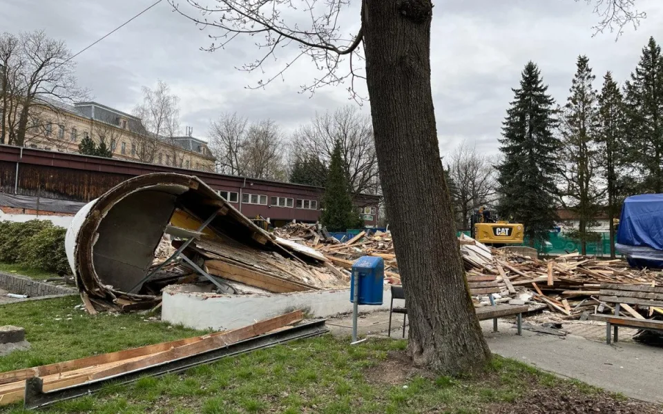 Technikův pavilon šel k zemi, město na místě postaví kopii za 41 milionů. Bude v ní infocentrum