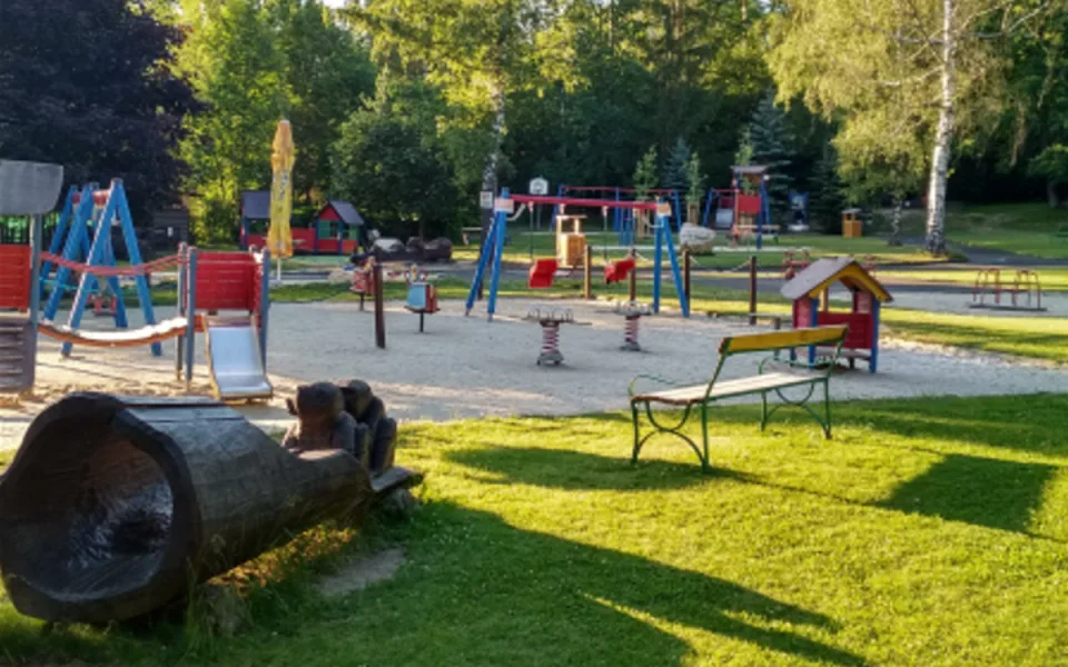 Dětský koutek u ZOO zahajuje jubilejní sedmdesátou sezónu, zítra čarodějnicemi