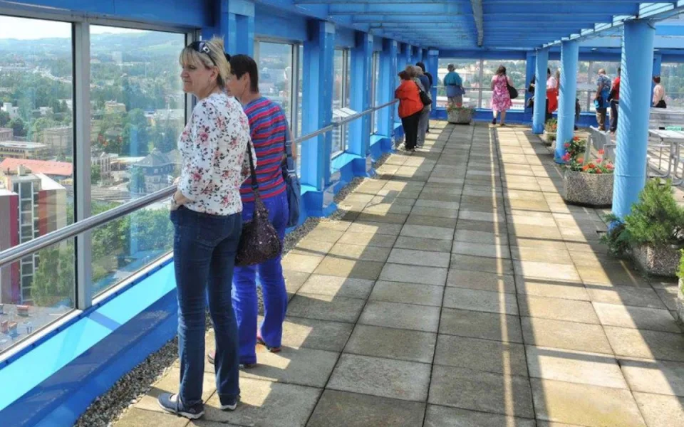 Výhled na Liberec i okolní hory. Na krajském úřadu otevřou vyhlídku