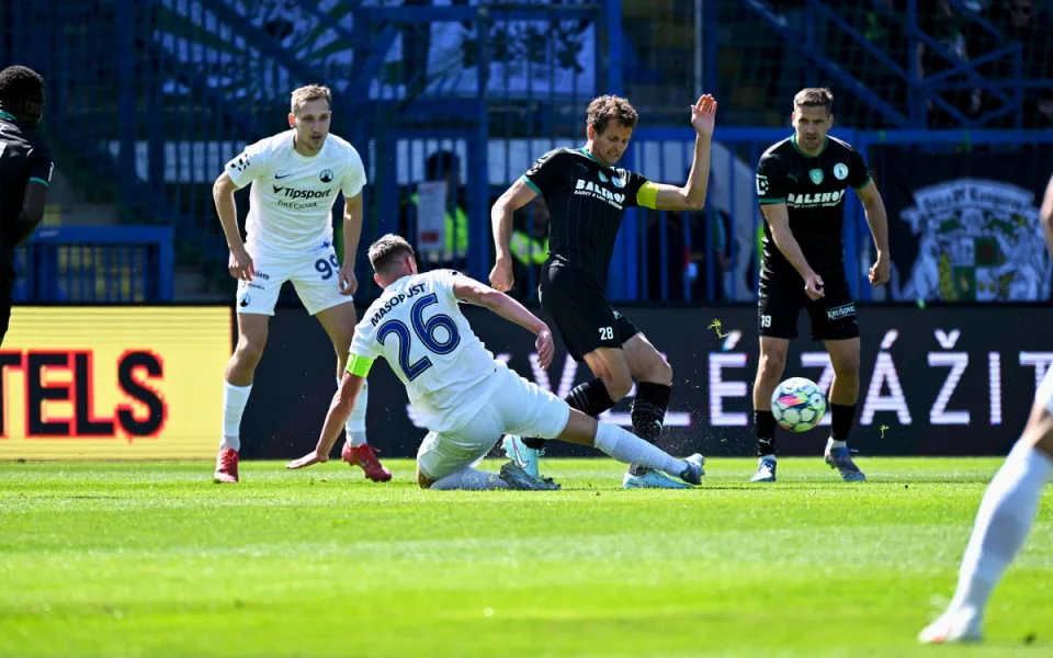 Výhra 1:0 nad Bohemians nestačila, Slovanu končí sezona