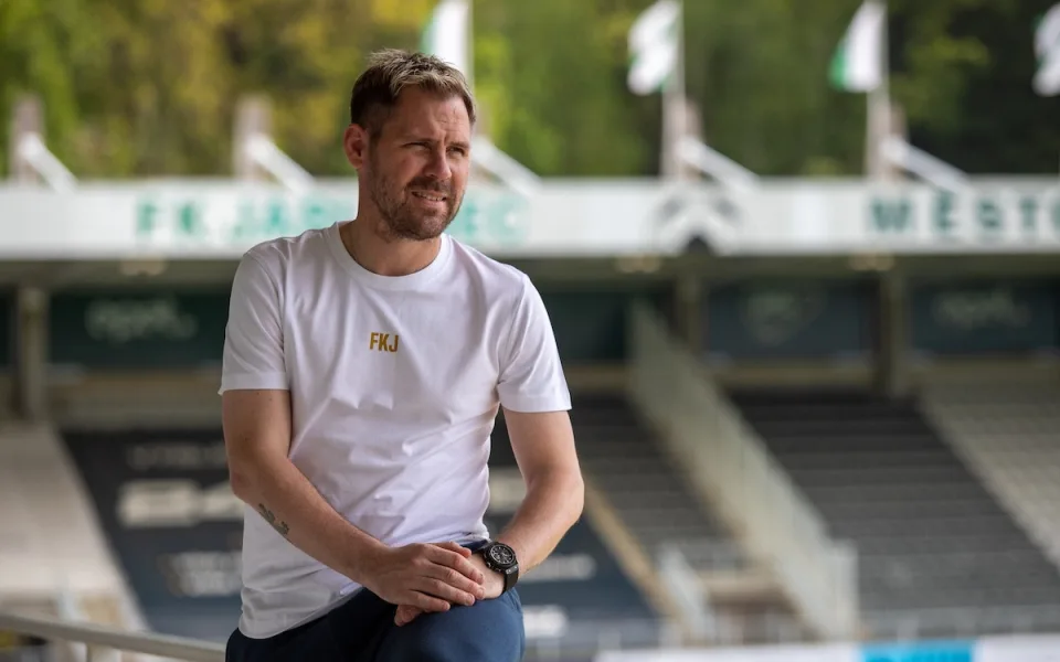 Jablonecký fotbal slaví osmdesát. Oslavy spojí s rozlučkou Hübschmana, dorazí hvězdy
