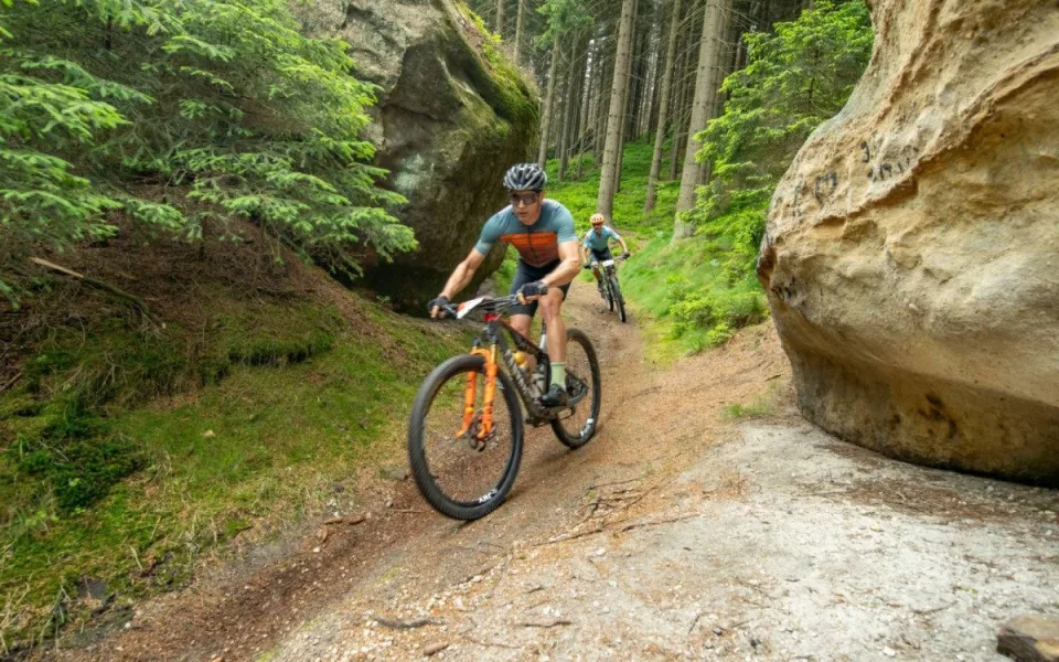 V sobotu se jede cyklistický závod Malevil Cup. Nejdelší trasa je dlouhá 100 km