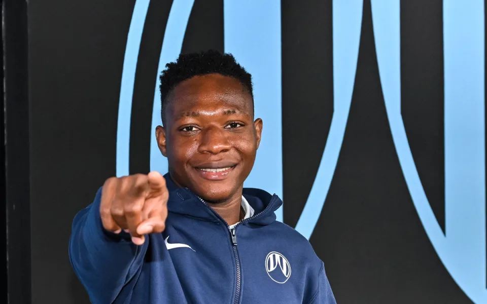 Posila na křídlo. Slovan dotáhl přestup nigerijského záložníka Afolabiho