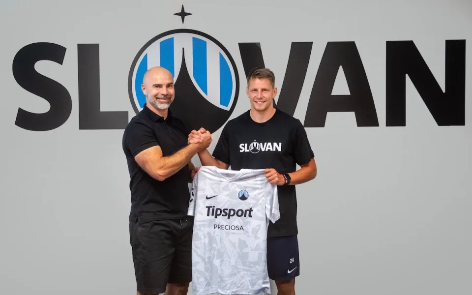 Hostování se mění v přestup. Lukáš Masopust pokračuje ve Slovanu