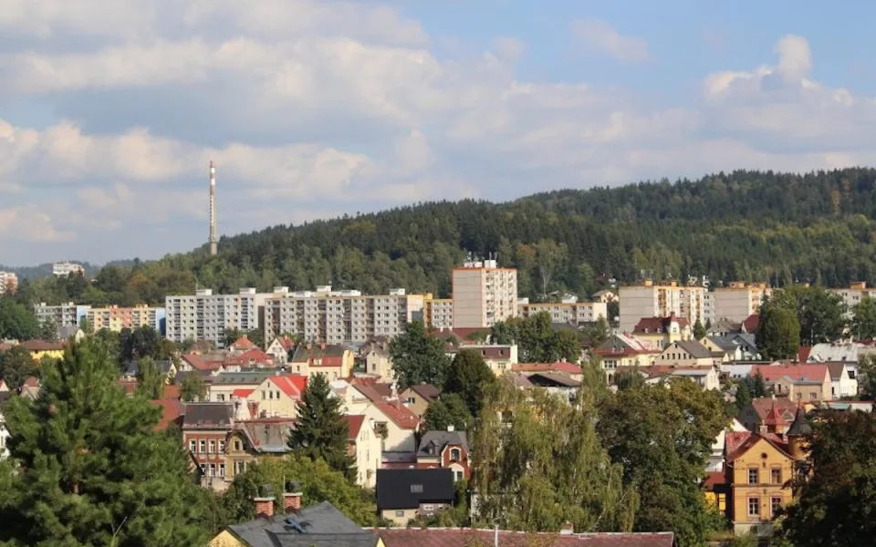 Jablonec nechá obyvatele adoptovat si zeleň ve městě. Budou se o ni legálně starat
