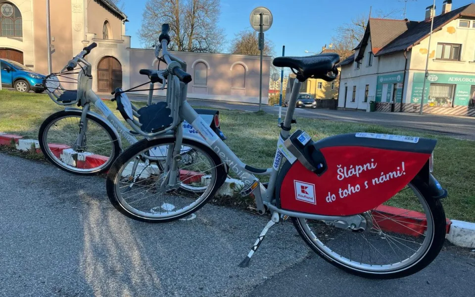 Liberec zvažuje, že a od příštího roku zavede i sdílená elektrokola