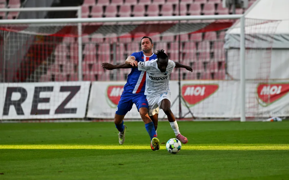 Slovan po roce v poháru opět brzy končí. S Artisem Brno vypadl na penalty
