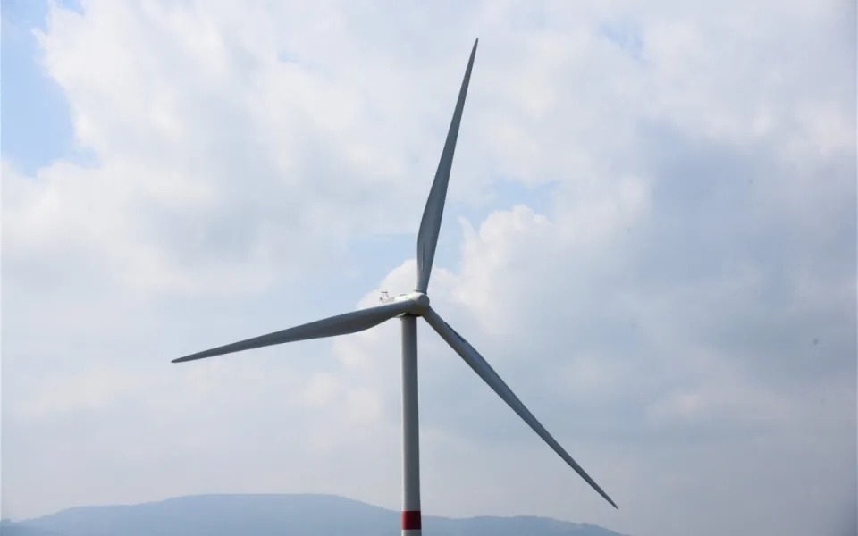 Plánovaná stavba 16 větrných elektráren v Ralsku musí mít posudek EIA