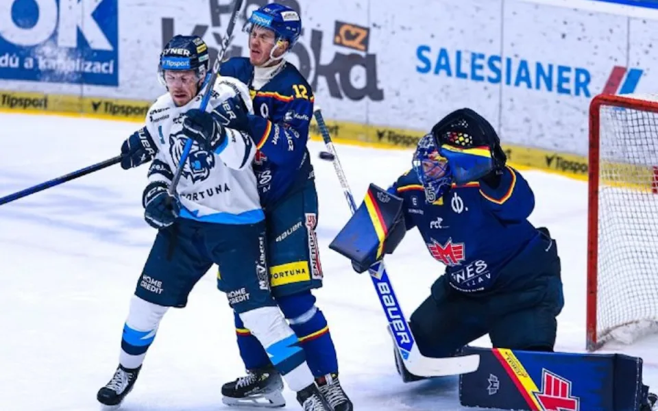Tygři nezvládli třetí třetinu, v Budějovicích prohráli 2:4