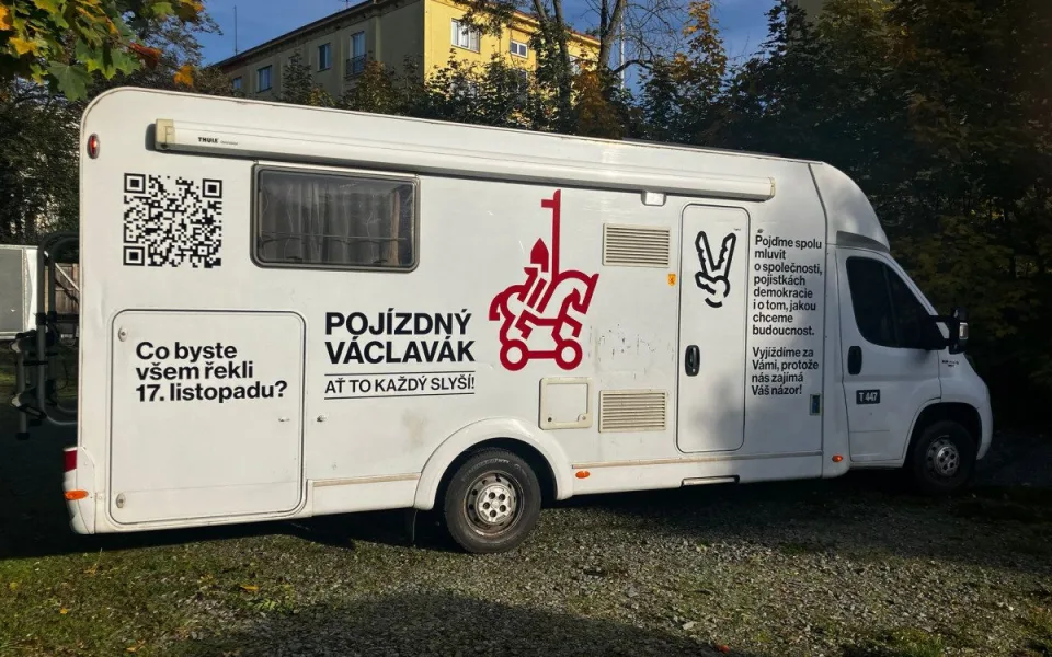 Do Liberce přijede obytný vůz Václav, diskutovat chce o hodnotách sametové revoluce