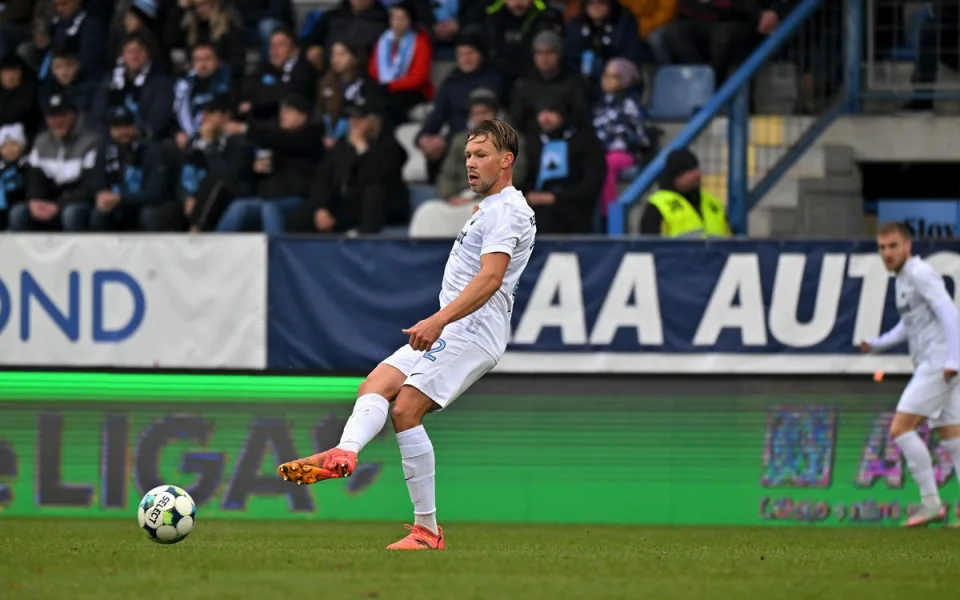 Slovan ukončil černou domácí sérii, Karvinou zničil šesti góly
