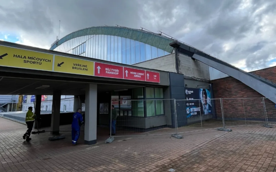 V Liberci nesněžilo, Svijanská aréna se opět otevírá