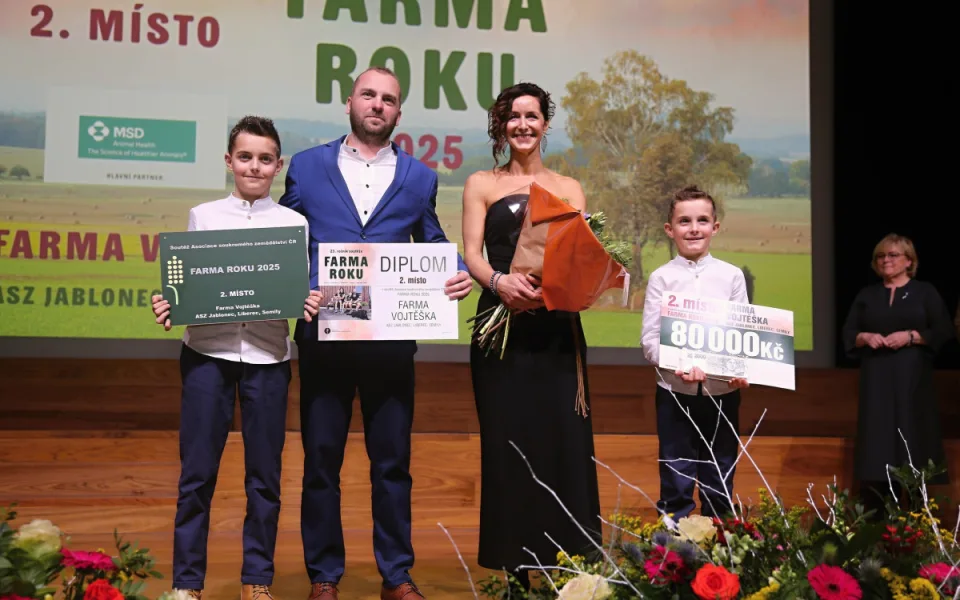 Stříbro! Farma Vojtěška z Malé Skály zazářila v soutěži Farma roku 2025