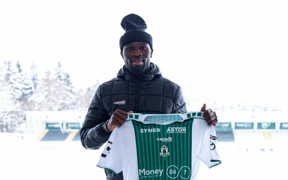 Ze Sparty přichází do Jablonce Nelson Okeke