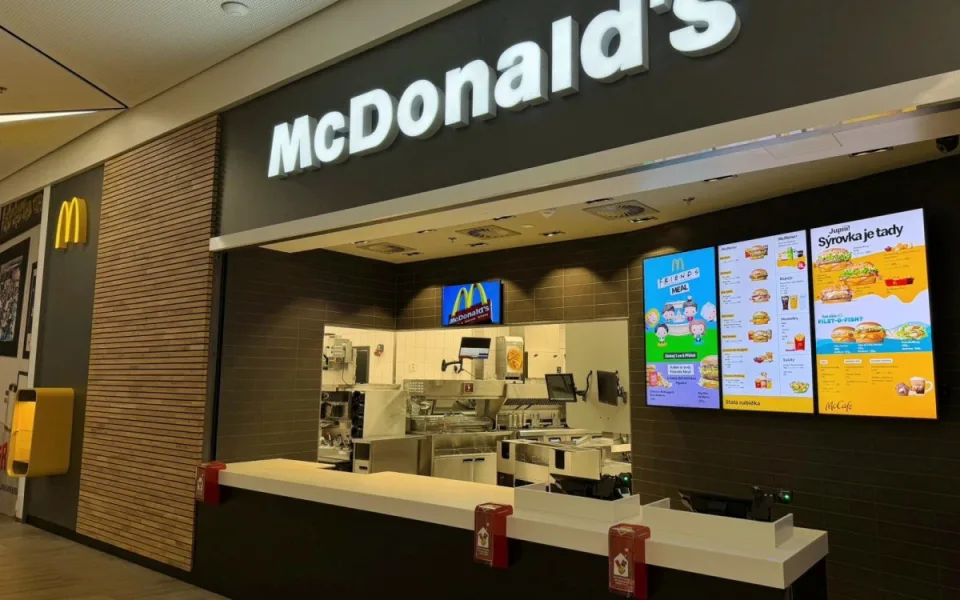 McDonald’s v Jablonci otvírá už zítra. Nabídne rozvoz i desítky pracovních míst