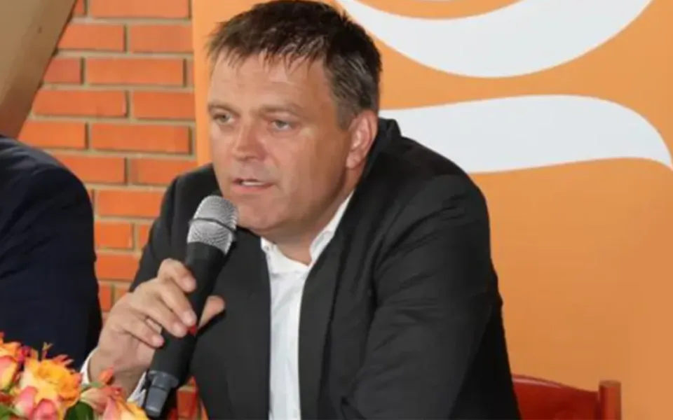 Robert Dušek