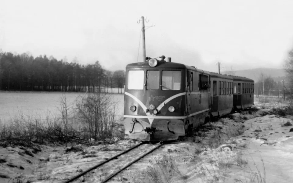 Smutné výročí: 50 let od zastavení provozu úzkorozchodné trati Heřmanička na Liberecku