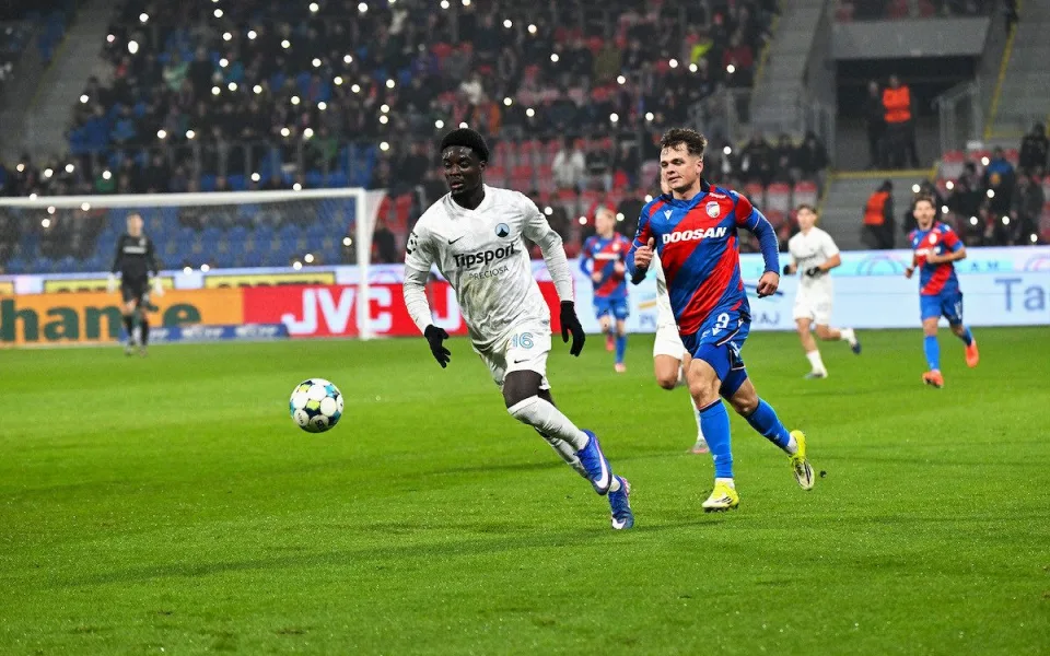 Po sedmi zápasech bez bodu. Slovan v Plzni prohrál 1:3