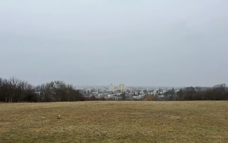 Do kraje se vrátí déšť a na hory i sníh. O víkendu se citelně ochladí