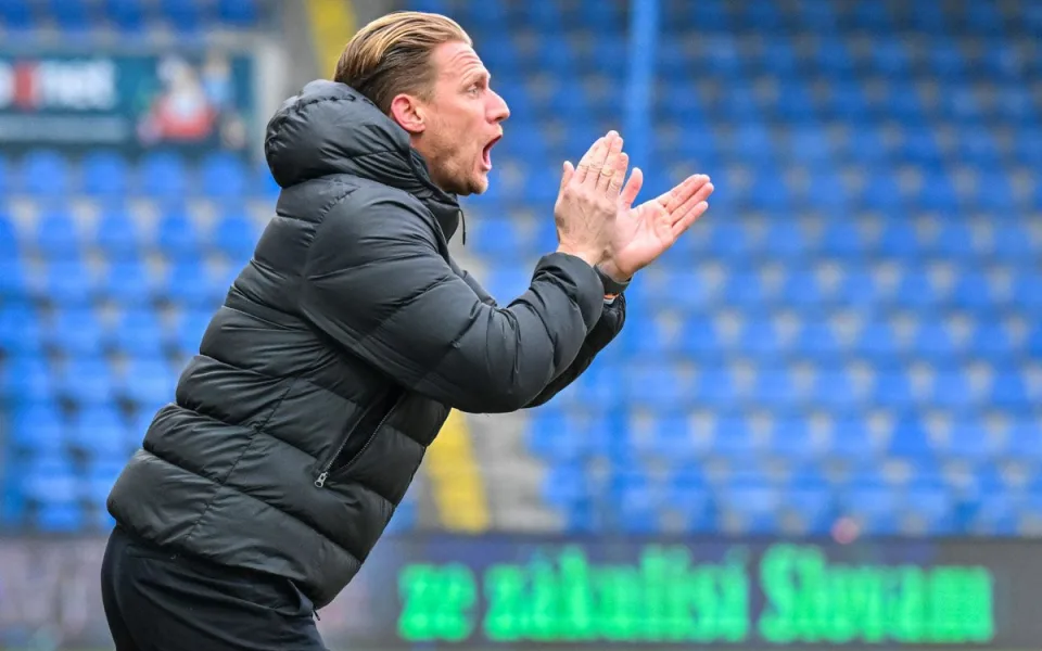 Zápas jsme měli zabít mnohem dříve, řekl po Baníku trenér Slovanu Kováč