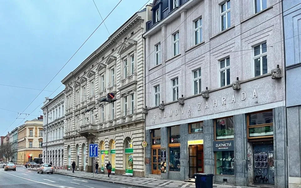 Menší byty drtí realitní trh, na metrech vydělaly víc než velké