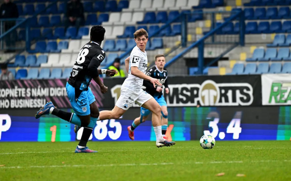 Slovan remizoval s Teplicemi. Prohru v závěru z penalty odvrátil Rus